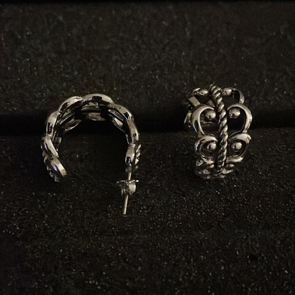 Silver half hoop earnings - Picture 2 of 3